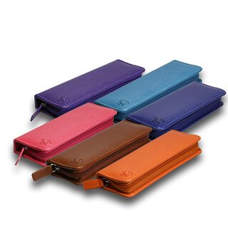 30 - Remedy case in artificial leather with pattern/