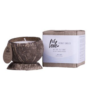 We Love the Planet - Cococnut Candle - Arctict White/