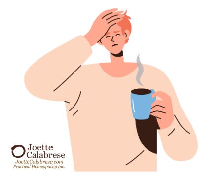 Zeichnung: Person mit Kaffeetasse in der Hand, andere Hand auf den Kopf gelegt